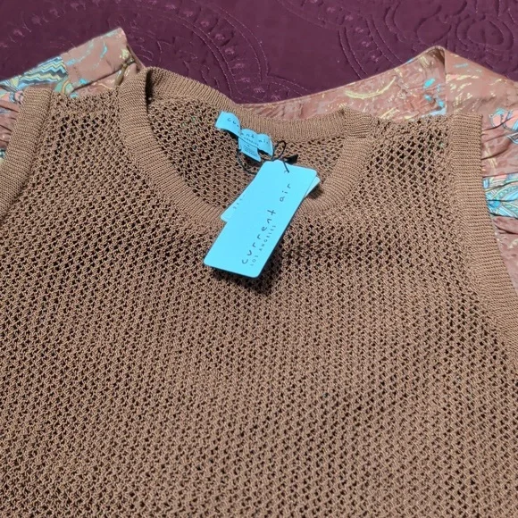 Two Piece Set Small Top XL Bottom - Picture 7 of 7